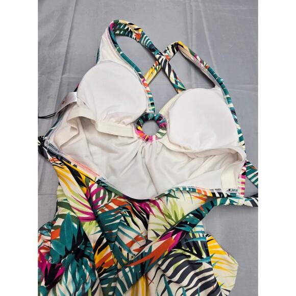 Shade & Shore Size: S (4-6) Tropical Print Swimsuit NWT - Picture 5 of 9